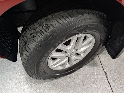 Used 2016 Nissan Frontier SV w/ SV Value Truck Package image 9