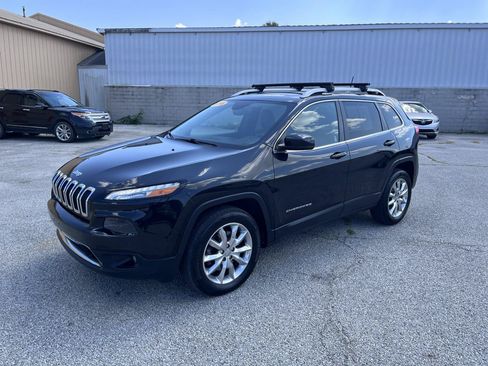 Used 2016 Jeep Cherokee Limited AWD/4WD image 7