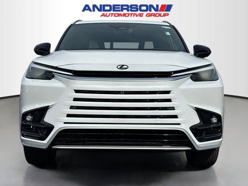 New 2026 Lexus TX 500h AWD image 15