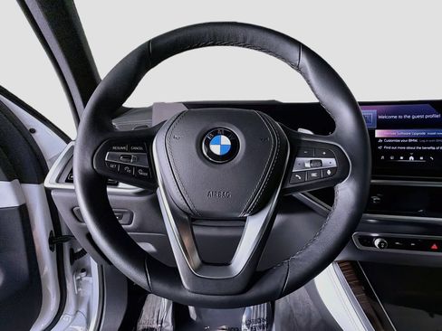 Used 2026 BMW X5 sDrive40i w/ Premium Package RWD image 11
