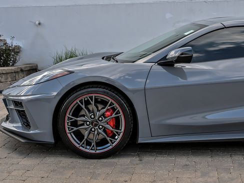 Used 2025 Chevrolet Corvette Stingray Preferred Cpe w/ Stealth Interior Trim Package RWD image 12