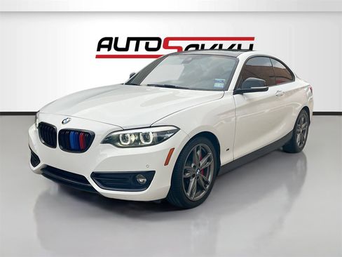 Used 2019 BMW 230i Coupe w/ Convenience Package image 3