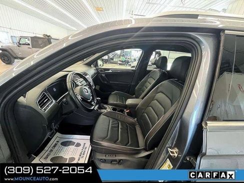 Used 2021 Volkswagen Tiguan SEL Premium R-Line image 16