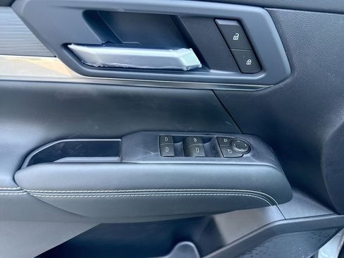 New 2026 GMC Terrain Elevation w/ Technology Package II AWD/4WD image 23