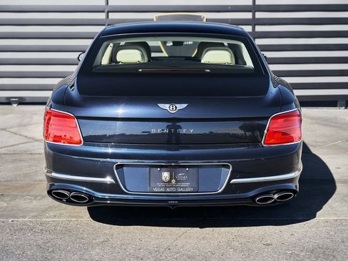 Used 2024 Bentley Flying Spur V8 AWD/4WD image 16