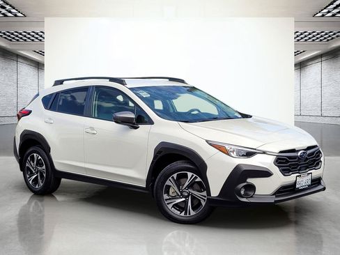 Certified 2024 Subaru Crosstrek 2.0i Premium w/ Popular Package #3 AWD/4WD image 2