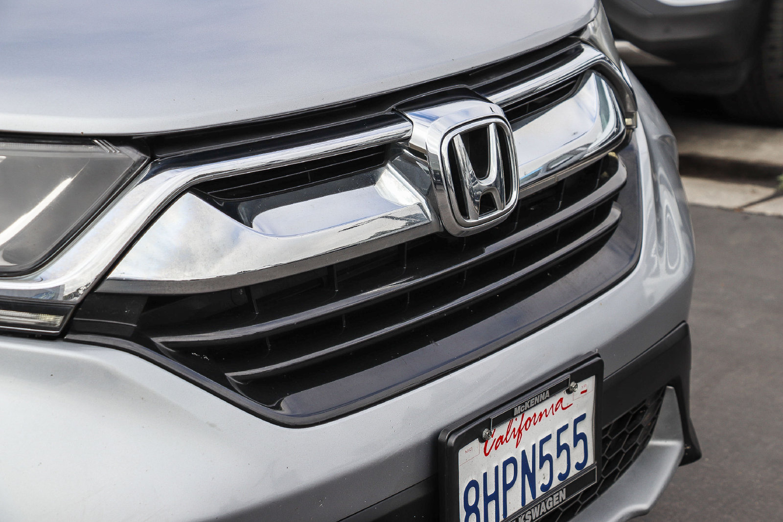 Used 2019 Honda CR-V LX image 5