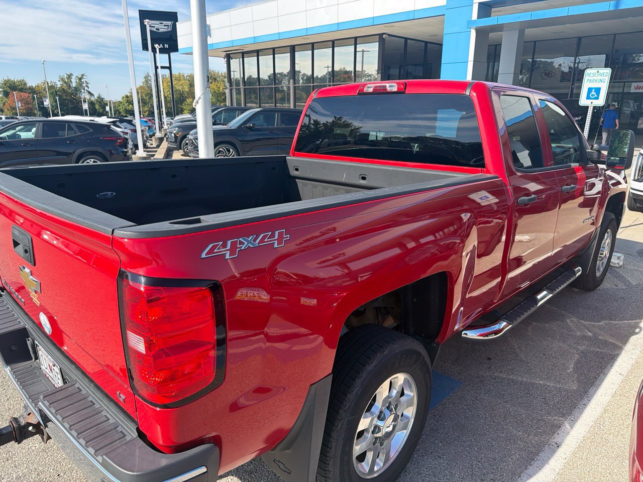 Used 2015 Chevrolet Silverado 2500 LT w/ LT Convenience Package AWD/4WD image 6