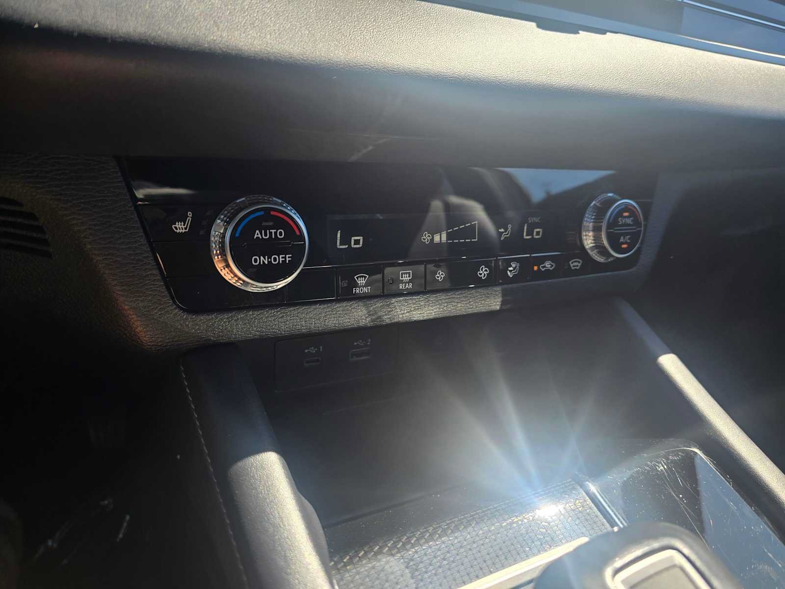 Used 2024 Mitsubishi Outlander Ralliart AWD/4WD image 31
