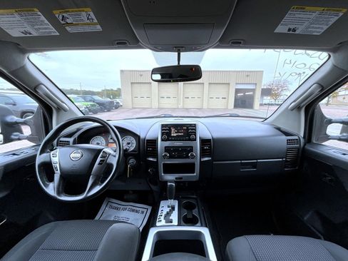 Used 2014 Nissan Titan PRO-4X image 15