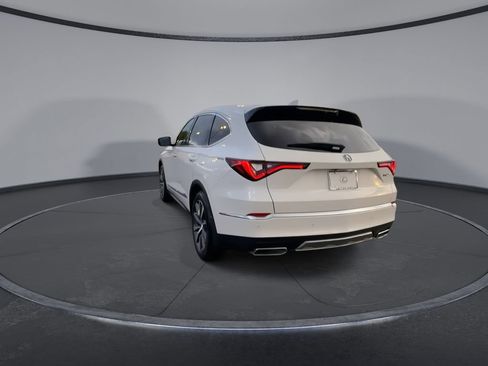 Used 2025 Acura MDX FWD w/ Technology Package image 7