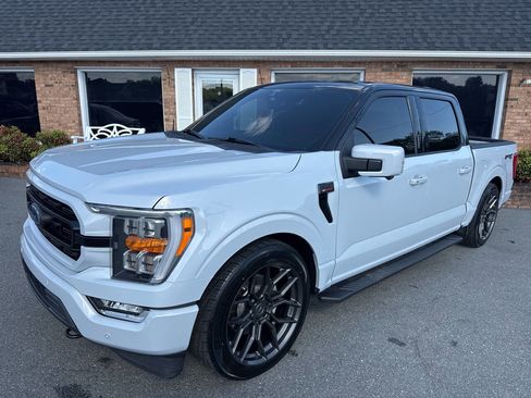 Used 2022 Ford F150 XLT w/ Equipment Group 302A High AWD/4WD image 3