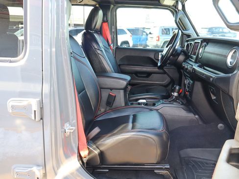 Used 2020 Jeep Wrangler Unlimited Rubicon w/ Quick Order Package 28Y Recon image 30