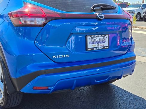 Used 2024 Nissan Kicks S FWD image 5