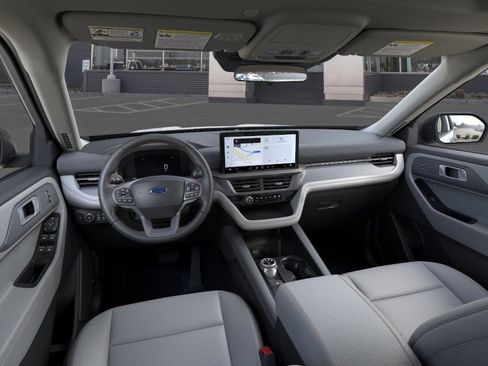 New 2026 Ford Explorer Active w/ Active Comfort Package AWD/4WD image 9