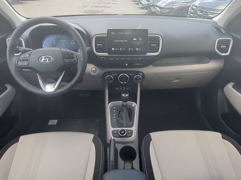 New 2026 Hyundai Venue SEL FWD image 17