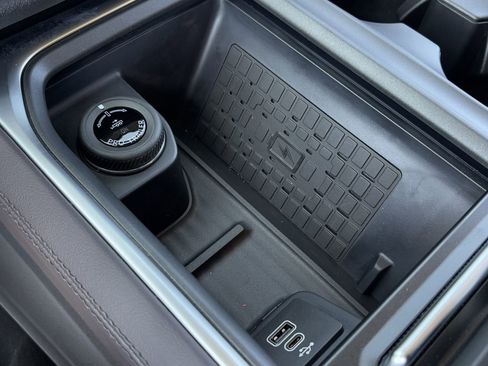 New 2025 Ford Expedition Platinum w/ Platinum Ultimate Package image 50