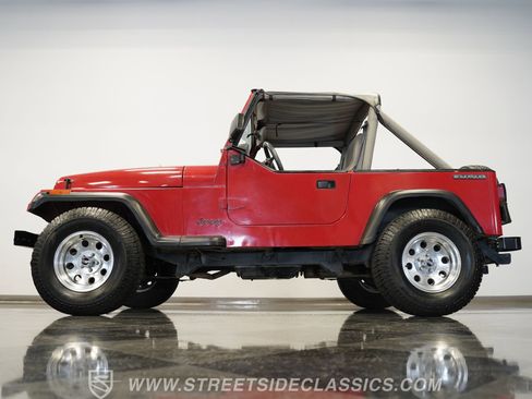 Used 1989 Jeep Wrangler 4WD image 8