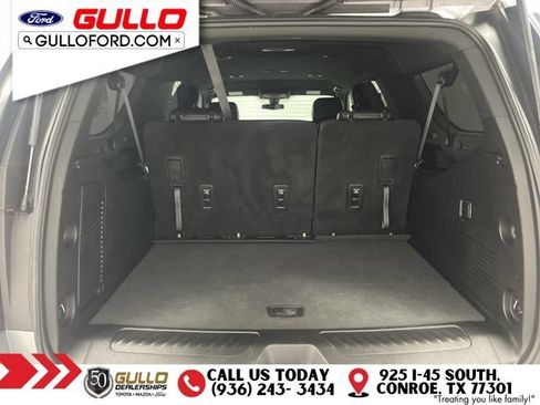Used 2022 GMC Yukon XL SLE w/ Gmc Pro Safety Plus Package AWD/4WD image 10