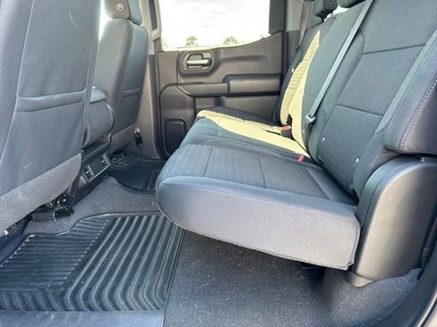 Used 2023 Chevrolet Silverado 1500 Custom AWD/4WD image 19