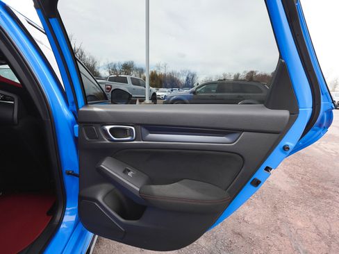 Used 2025 Honda Civic Type R image 12