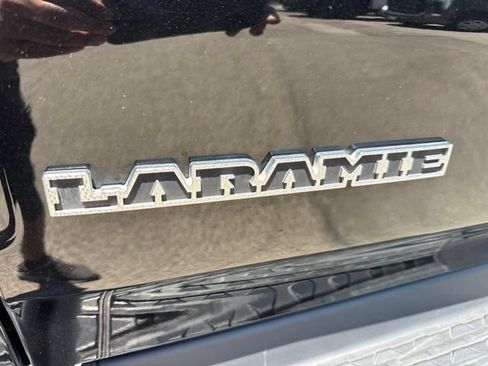 Used 2023 RAM 1500 Laramie AWD/4WD image 11