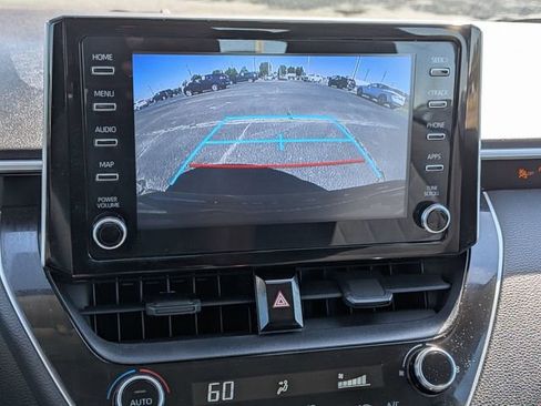 Used 2020 Toyota Corolla LE image 24