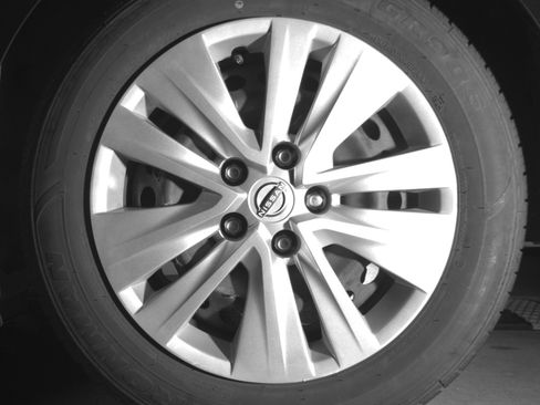 Used 2025 Nissan Sentra S image 14