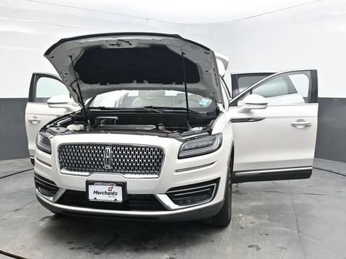 Used 2019 Lincoln Nautilus Reserve AWD/4WD image 45