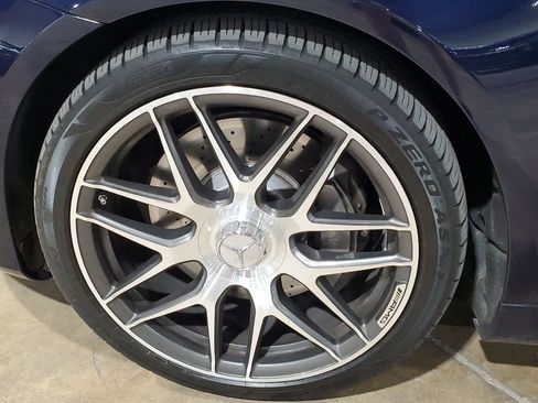 Used 2017 Mercedes-Benz S 550 4MATIC Sedan image 49