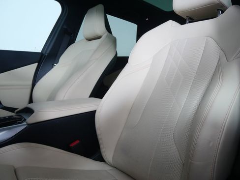 Certified 2025 BMW X3 M50 image 11