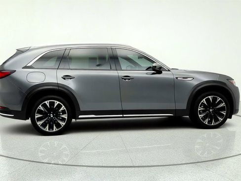 Used 2025 MAZDA CX-90 Plug-In Hybrid w/ Premium Plus AWD/4WD image 4
