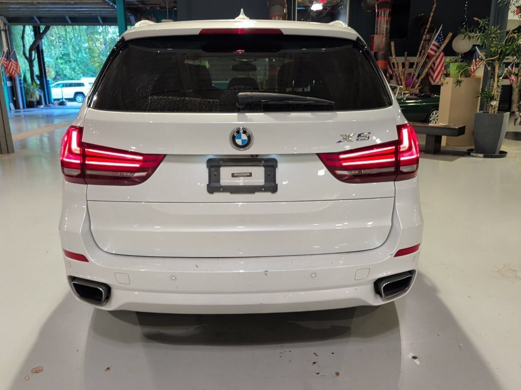 Used 2018 BMW X5 xDrive35i w/ M Sport Package AWD/4WD image 11