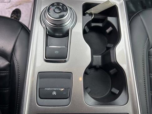 Used 2023 Ford Edge SEL image 32