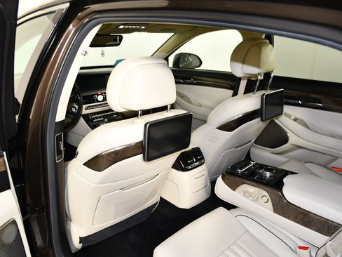 Used 2019 Genesis G90 5.0 Ultimate AWD/4WD image 50