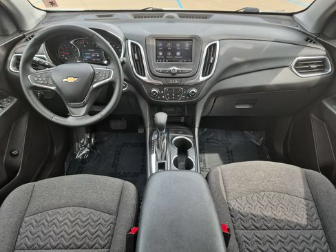 Used 2024 Chevrolet Equinox LT FWD image 24
