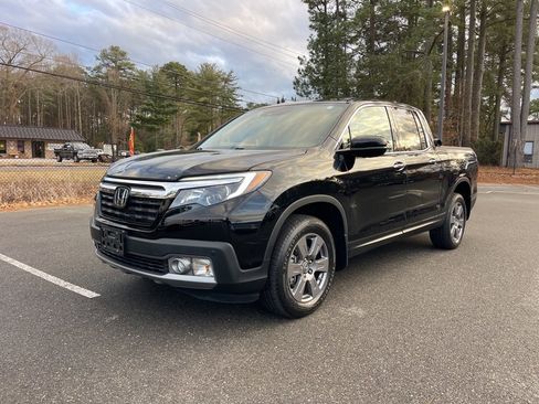 Used 2020 Honda Ridgeline RTL-E image 2