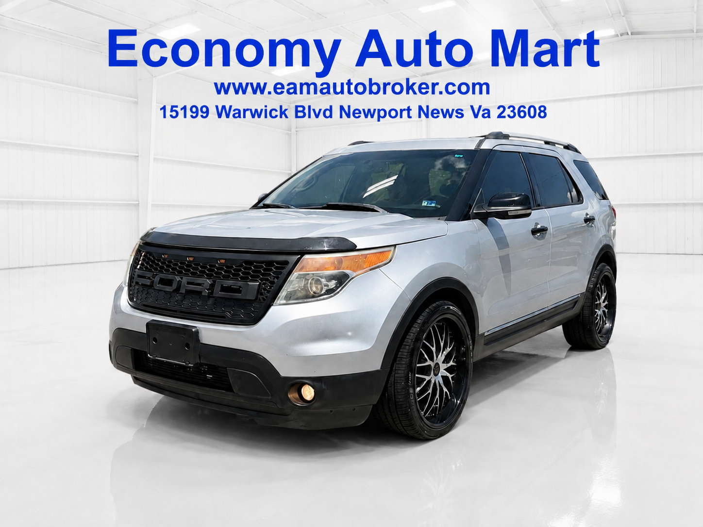 Used 2013 Ford Explorer XLT FWD image 1