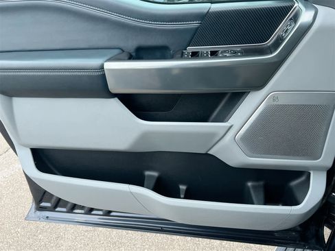 Used 2021 Ford F150 Limited image 29