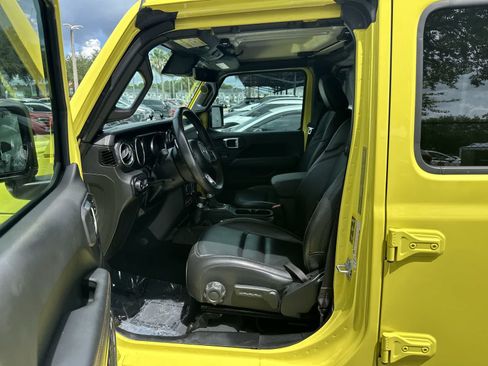 Used 2023 Jeep Wrangler Unlimited Rubicon 392 w/ Trailer Tow Package AWD/4WD image 2