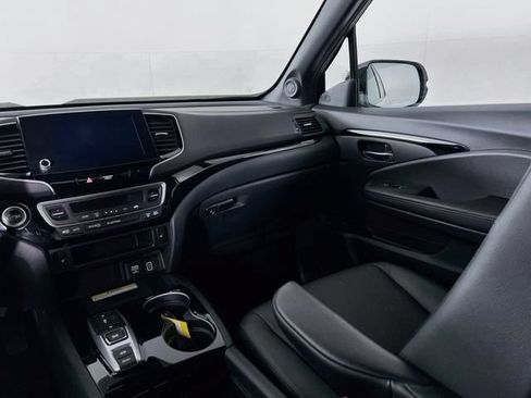 Used 2023 Honda Ridgeline Black Edition image 25