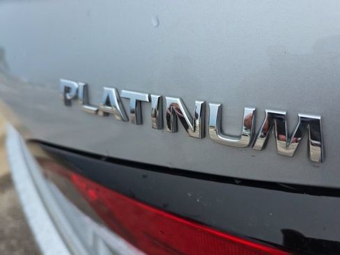 Used 2021 Nissan Altima 2.5 Platinum AWD/4WD image 5