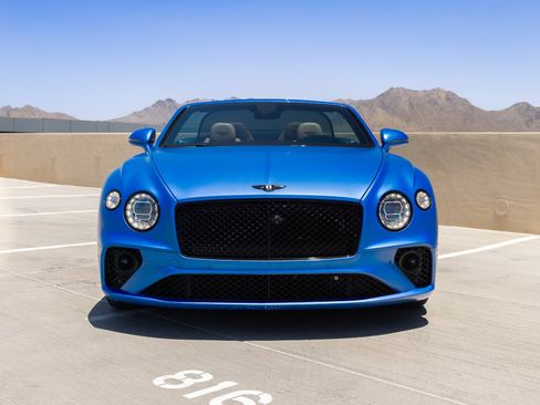 Used 2020 Bentley Continental GT V8 AWD/4WD image 3