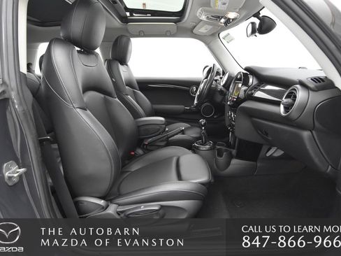 Used 2014 MINI Cooper S image 26