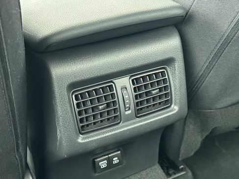 Used 2025 Toyota Camry LE image 14