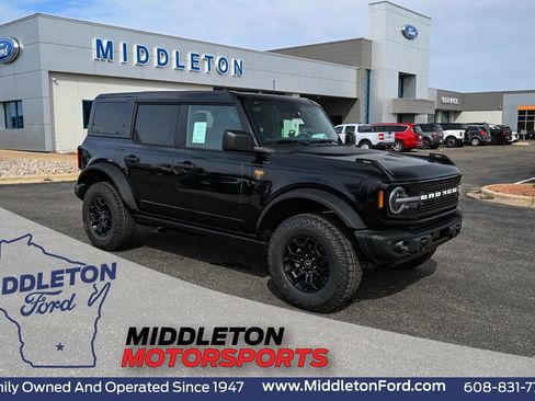 New 2026 Ford Bronco Badlands AWD/4WD image 1