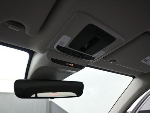 New 2026 Honda HR-V EX-L image 9