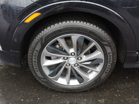 Used 2020 Buick Encore GX Essence w/ Experience Buick Package AWD/4WD image 11