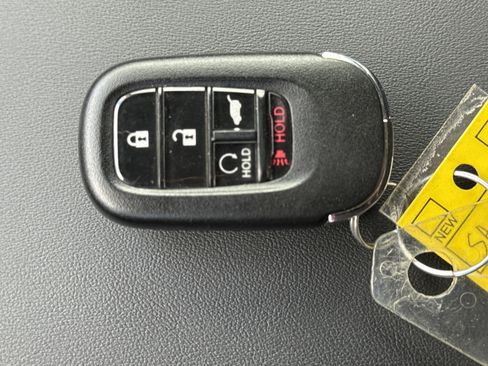 Used 2025 Honda HR-V EX-L image 35