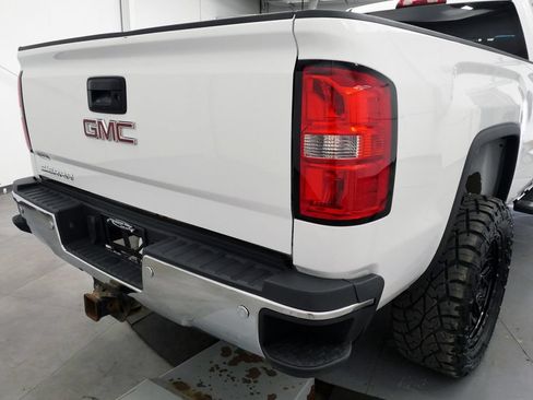Used 2019 GMC Sierra 3500 4x4 Crew Cab image 34